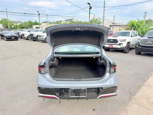 Used 2025 Hyundai Sonata SEL FWD image 4