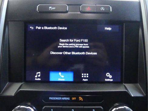 Used 2019 Ford F150 XLT w/ Equipment Group 302A Luxury AWD/4WD image 11