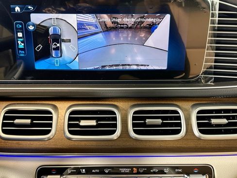 New 2026 Mercedes-Benz GLS 450 4MATIC image 13