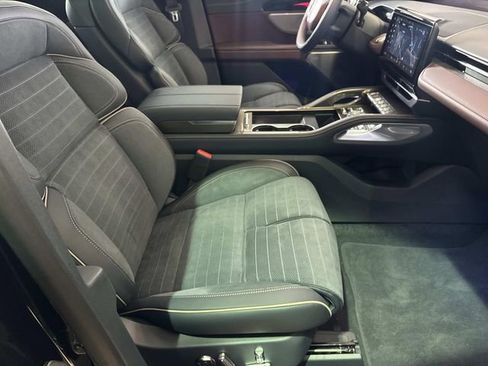 New 2026 Lincoln Nautilus Black Label w/ Jet Appearance Package image 10