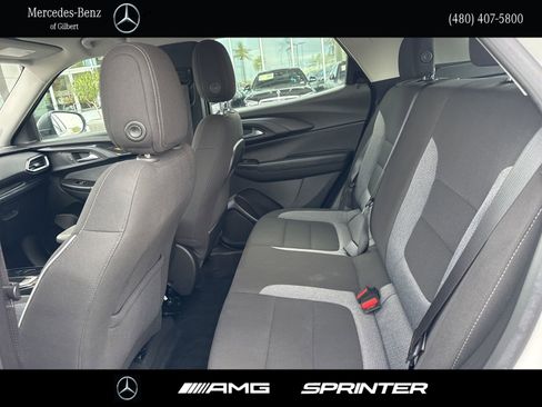Used 2023 Chevrolet TrailBlazer LS FWD image 16