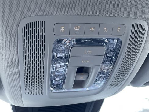 Certified 2025 Mercedes-Benz GLE 350 4MATIC image 36