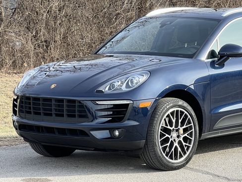 Used 2018 Porsche Macan S image 11
