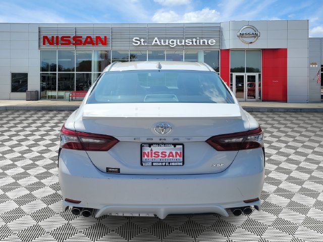 Used 2024 Toyota Camry XSE FWD image 3