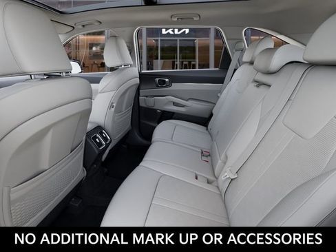 New 2026 Kia Sorento EX image 18
