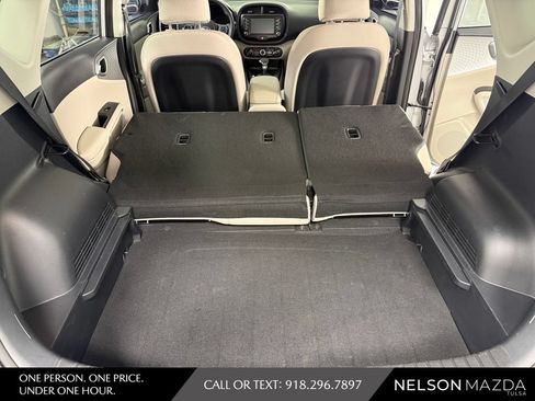 Used 2020 Kia Soul LX FWD image 36