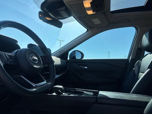Certified 2023 Nissan Rogue SL w/ SL Premium Package FWD image 33