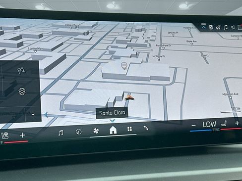 Used 2025 BMW 230i Coupe w/ Premium Package image 21