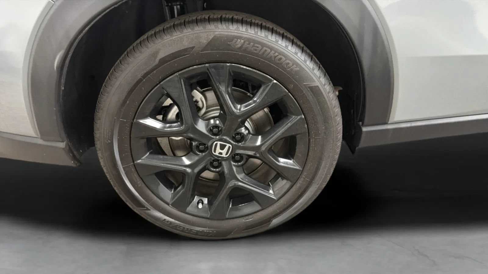 Used 2025 Honda HR-V Sport image 26