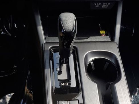 New 2026 Subaru Outback Premium AWD/4WD image 33