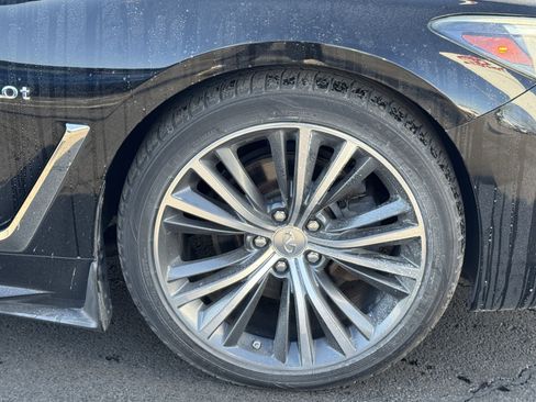 Used 2017 INFINITI Q60 w/ Cargo Package image 19