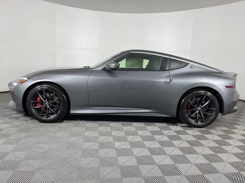 Used 2024 Nissan Z Performance w/ Floor Mat Package RWD image 7
