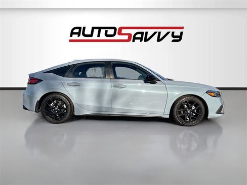 Used 2024 Honda Civic Sport image 8