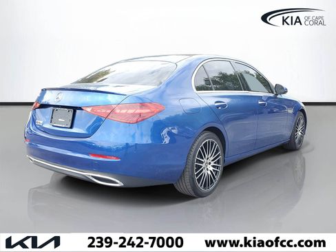 Used 2023 Mercedes-Benz C 300 Sedan image 3