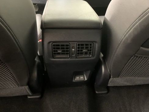 Used 2024 Toyota 4Runner TRD Off-Road Premium w/ Off Road Premium Plus Package AWD/4WD image 34