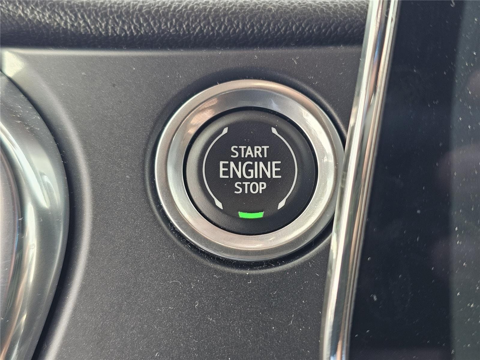 Used 2023 Chevrolet Blazer Premier FWD image 24