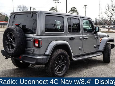 Used 2022 Jeep Wrangler Unlimited Sahara image 8