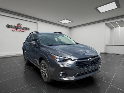 Certified 2025 Subaru Crosstrek 2.5i Premium AWD/4WD image 2