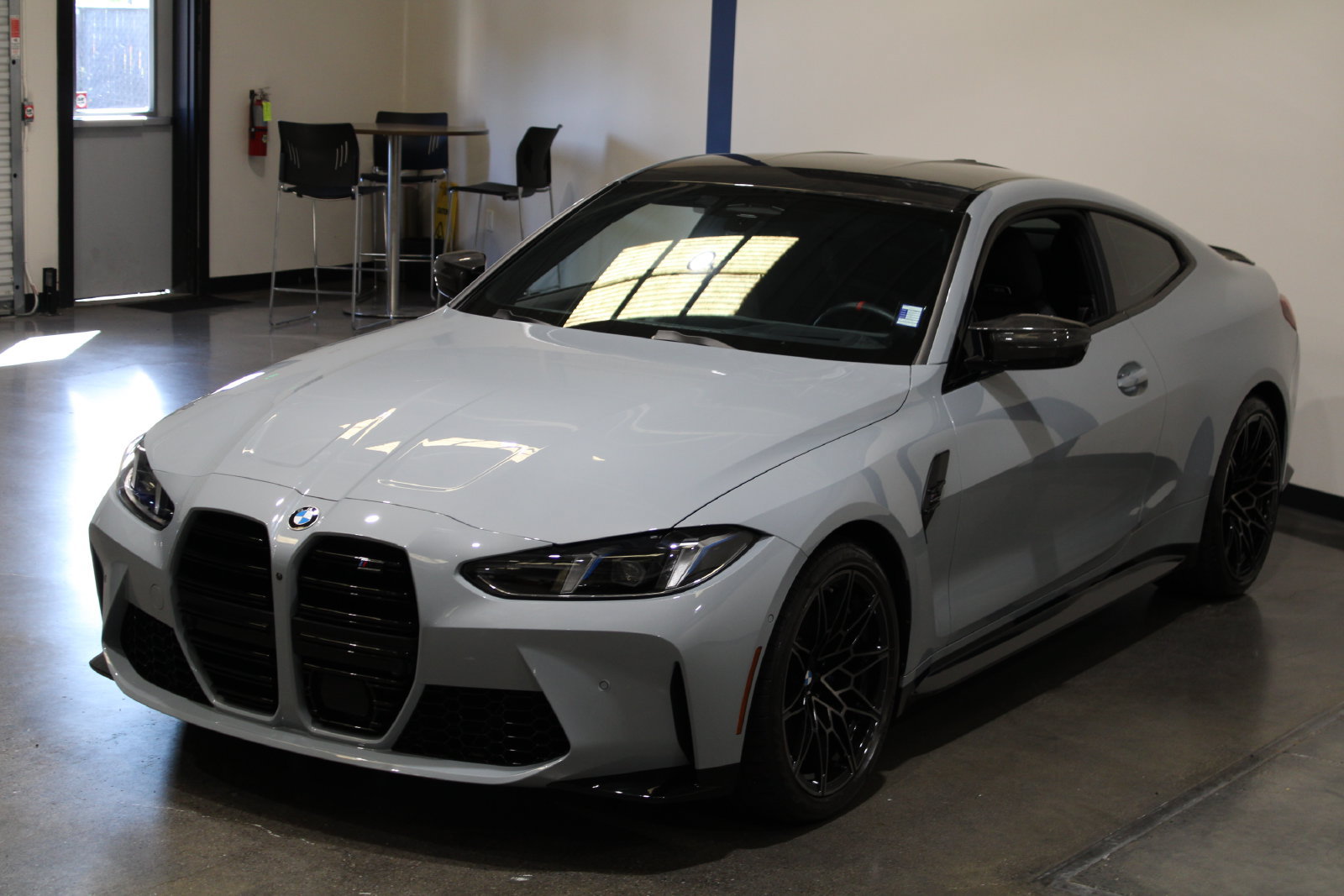 Used 2025 BMW M4 Competition RWD image 10