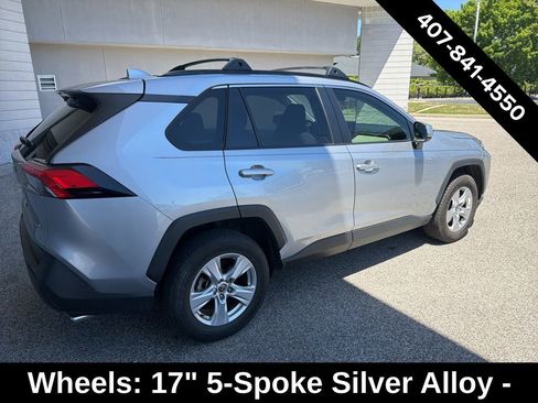 Used 2021 Toyota RAV4 XLE image 2