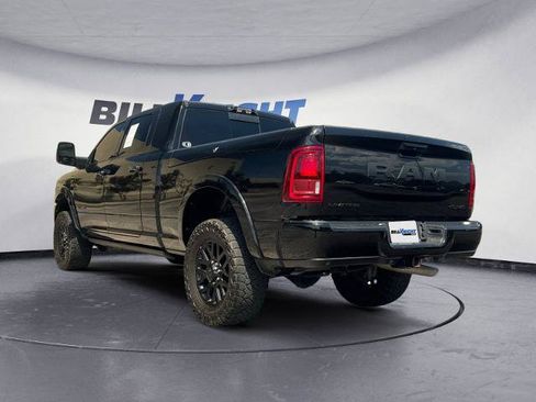 Used 2025 RAM 2500 Limited AWD/4WD image 3