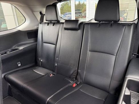 Certified 2024 Toyota Grand Highlander AWD image 13