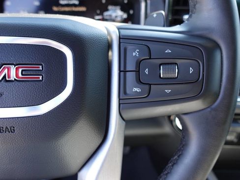Used 2024 GMC Sierra 1500 Elevation w/ Preferred Package AWD/4WD image 44
