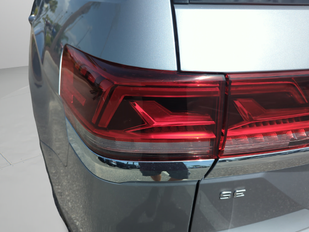 Used 2024 Volkswagen Atlas SE FWD image 18