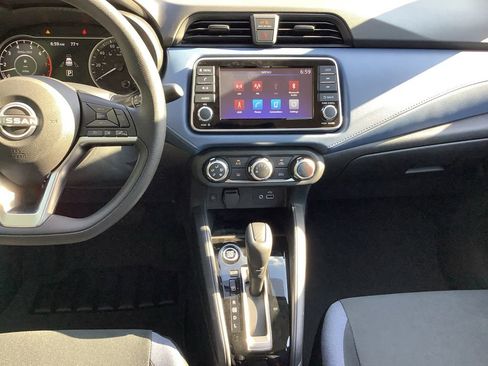 Used 2025 Nissan Versa SV w/ Trunk Package image 16