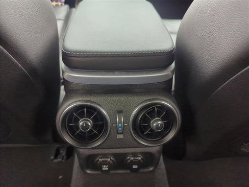 Used 2022 Kia Stinger GT1 image 15