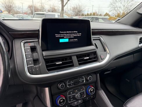 Used 2022 Chevrolet Tahoe LT w/ LT Signature Plus Package image 14