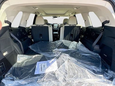 New 2026 Subaru Ascent Limited AWD/4WD image 33