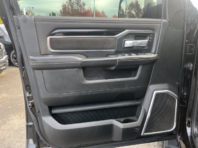 Used 2020 RAM 2500 Laramie w/ Night Edition AWD/4WD image 11