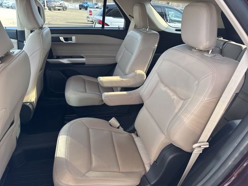 Certified 2023 Ford Explorer XLT w/ Equipment Group 202A image 35