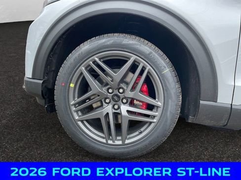 New 2026 Ford Explorer ST-Line w/ ST-Line Street Pack image 14