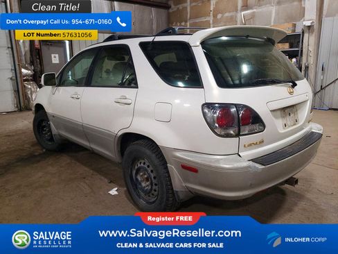 Used 2002 Lexus RX 300 4WD w/ Premium Pkg Plus image 3