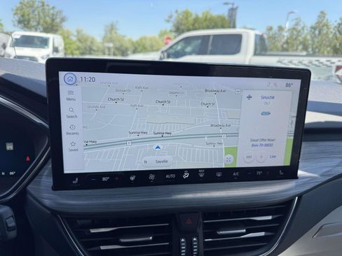 New 2023 Ford Escape SE w/ PHEV Premium Package FWD image 19