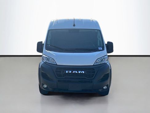 Used 2023 RAM ProMaster 2500 w/ Convenience Group FWD image 8