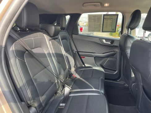 Used 2020 Ford Escape SEL image 25