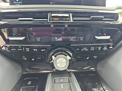 Certified 2026 Acura MDX FWD w/ Technology Package image 21