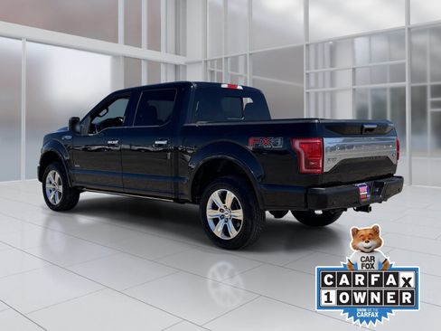 Used 2017 Ford F150 Platinum w/ Equipment Group 701A Luxury AWD/4WD image 4