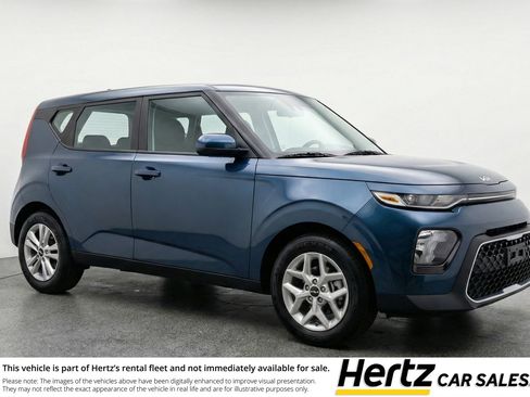 Used 2025 Kia Soul LX w/ LX Technology Package FWD image 1
