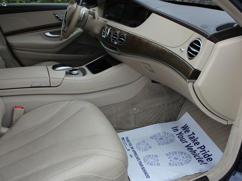 Used 2015 Mercedes-Benz S 550 4MATIC Sedan image 17