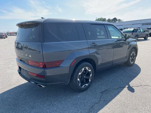 Used 2024 Hyundai Santa Fe SE image 5