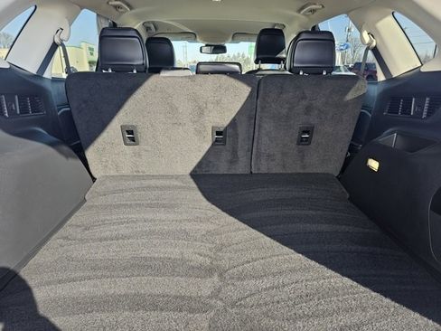 Used 2022 Ford Edge SEL w/ Convenience Package image 17