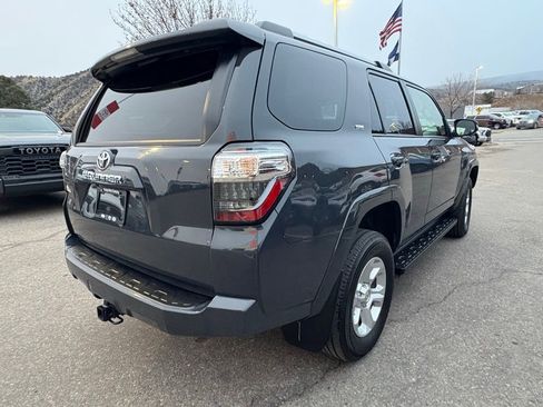 Certified 2024 Toyota 4Runner SR5 Premium image 10