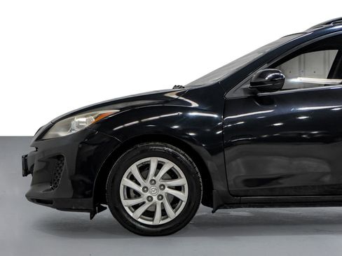 Used 2012 MAZDA MAZDA3 i Grand Touring w/ Tech Pkg image 10
