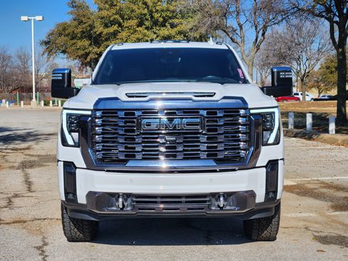Certified 2024 GMC Sierra 3500 Denali Ultimate image 2