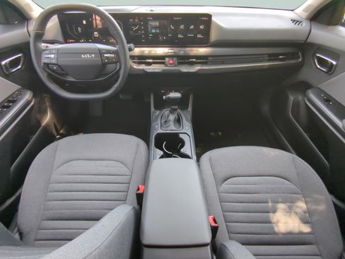 Used 2025 Kia K4 EX FWD image 10