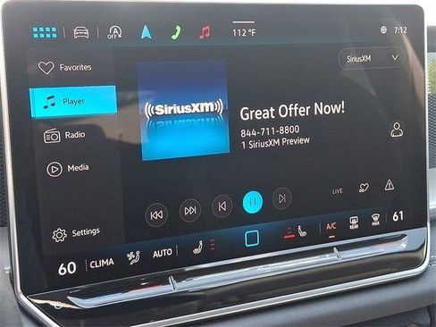 New 2025 Volkswagen Tiguan SE image 13